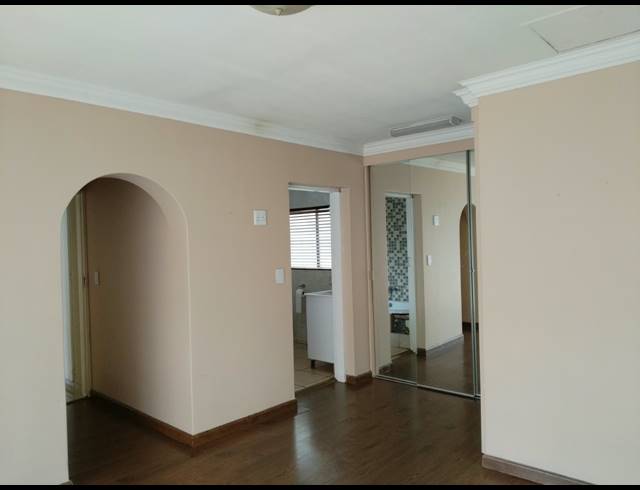 3 BEDROOM HOUSE FOR SALE IN GLEN MARAIS